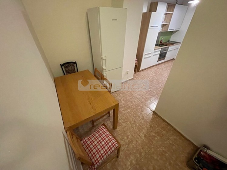 Pronájem kanceláře 60 m² - foto 2