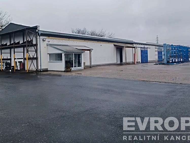 Pronájem komerční nemovitosti 8 400 m² - foto 8
