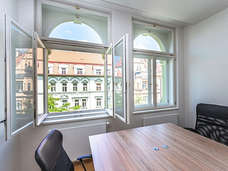 Pronájem kanceláře 53 m² - foto 4