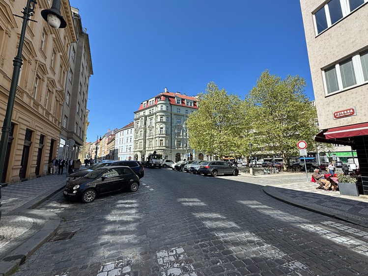 Pronájem obchodního prostoru 33 m² - foto 2