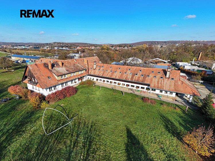 Pronájem skladového prostoru 3 000 m² - foto 3