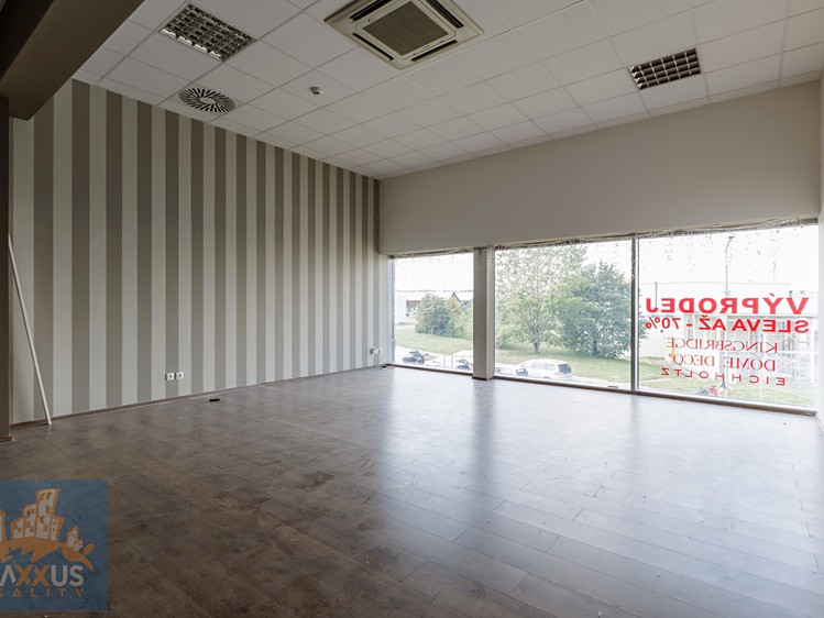 Pronájem obchodního prostoru 150 m² - foto 2