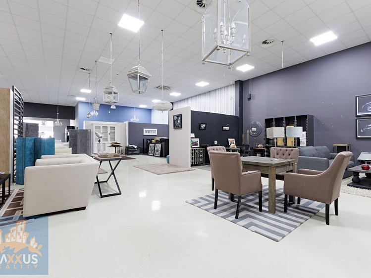 Pronájem obchodního prostoru 396 m² - foto 2