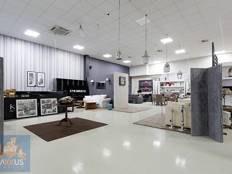Pronájem obchodního prostoru 396 m² - foto 4