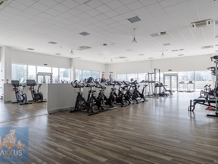 Pronájem obchodního prostoru 490 m² - foto 1