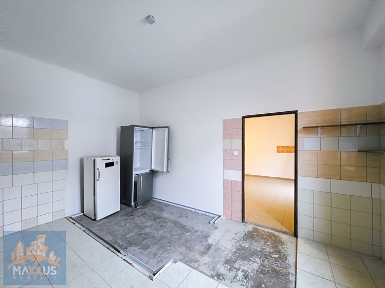 Pronájem výrobní haly, prostoru 220 m² - foto 7