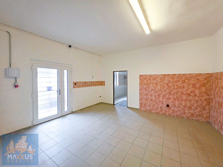 Pronájem výrobní haly, prostoru 220 m² - foto 5
