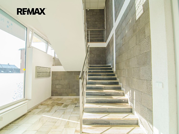 Pronájem kanceláře 34 m² - foto 7