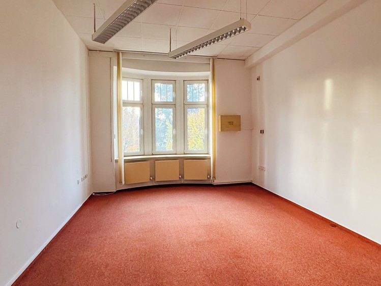 Pronájem kanceláře 23 m² - foto 1