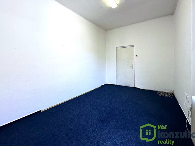 Pronájem kanceláře 13 m² - foto 4