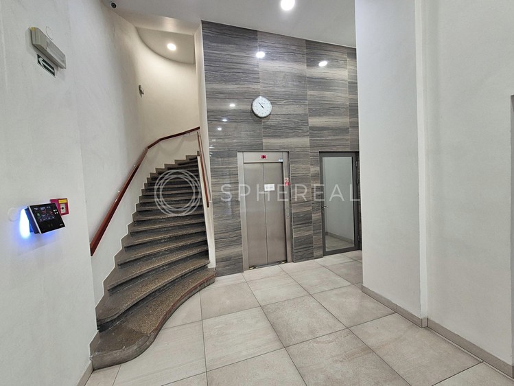 Pronájem kanceláře 90 m² - foto 6