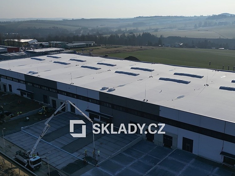 Pronájem skladového prostoru 1 700 m² - foto 7