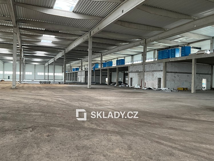Pronájem skladového prostoru 1 700 m² - foto 5