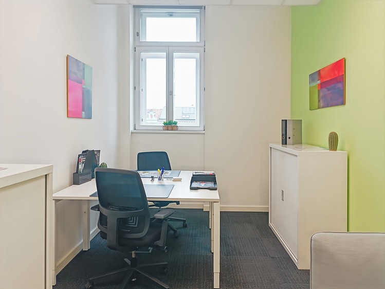 Pronájem kanceláře 60 m² - foto 3