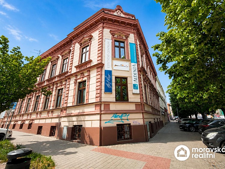 Pronájem kanceláře 31 m² - foto 8