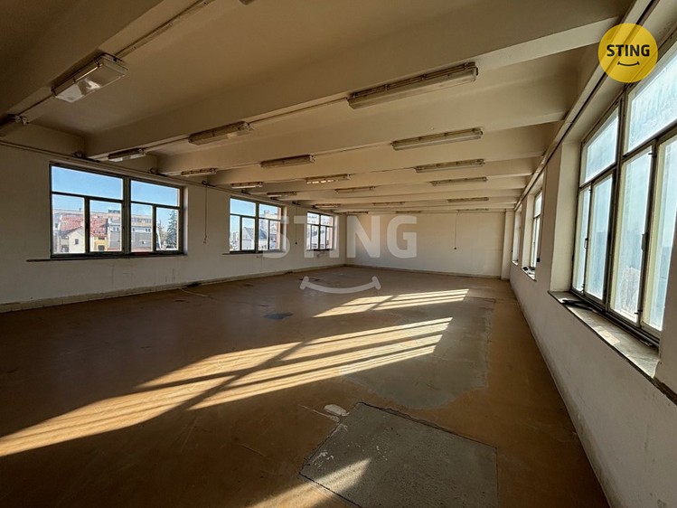 Pronájem skladového prostoru 566 m² - foto 2