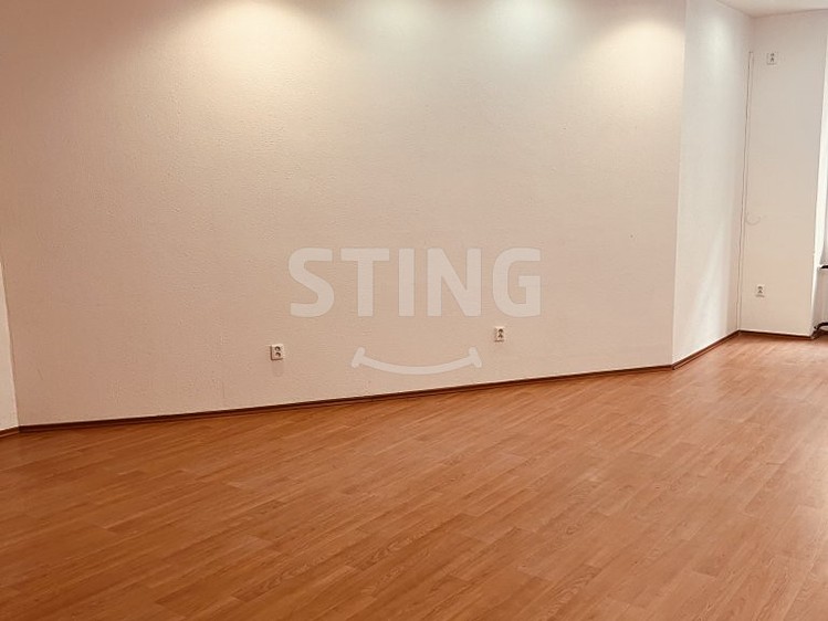 Pronájem kanceláře 132 m² - foto 5