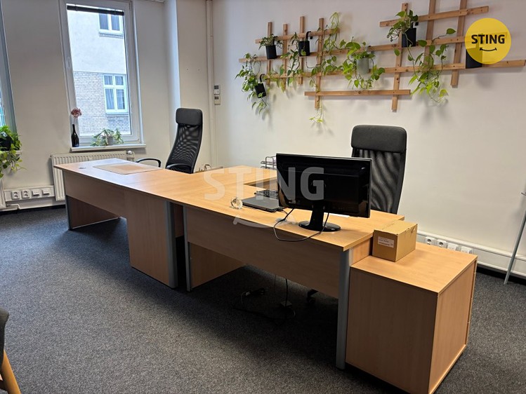 Pronájem kanceláře 132 m² - foto 8