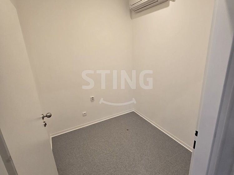Pronájem kanceláře 168 m² - foto 5