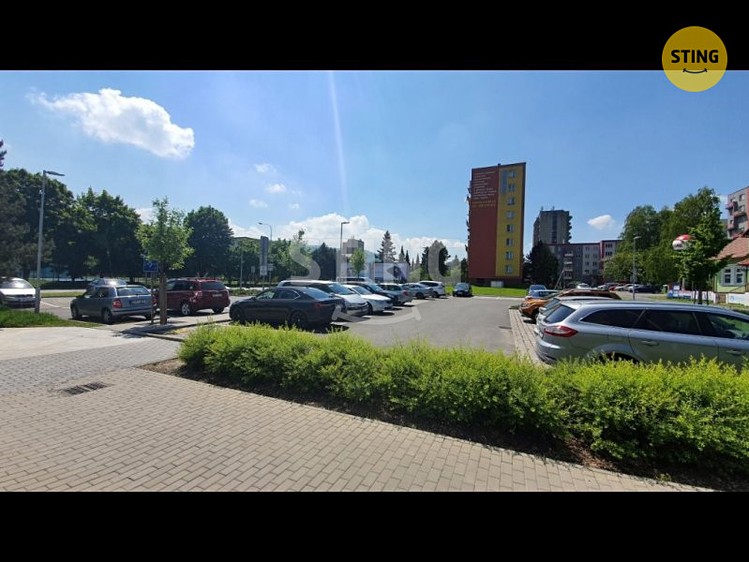 Pronájem kanceláře 168 m² - foto 7