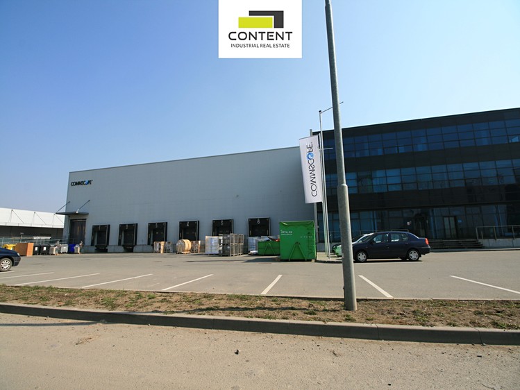 Pronájem skladového prostoru 2 332 m² - foto 1