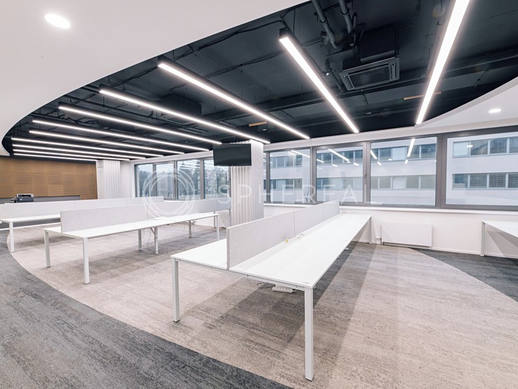Pronájem kanceláře 1 720 m² - foto 2
