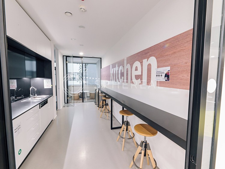 Pronájem kanceláře 1 720 m² - foto 6