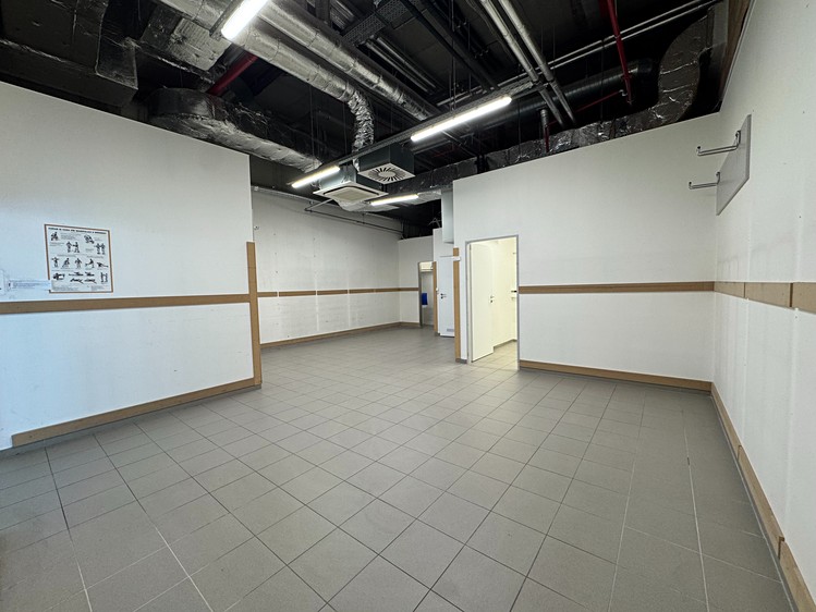 Pronájem obchodního prostoru 206 m² - foto 8