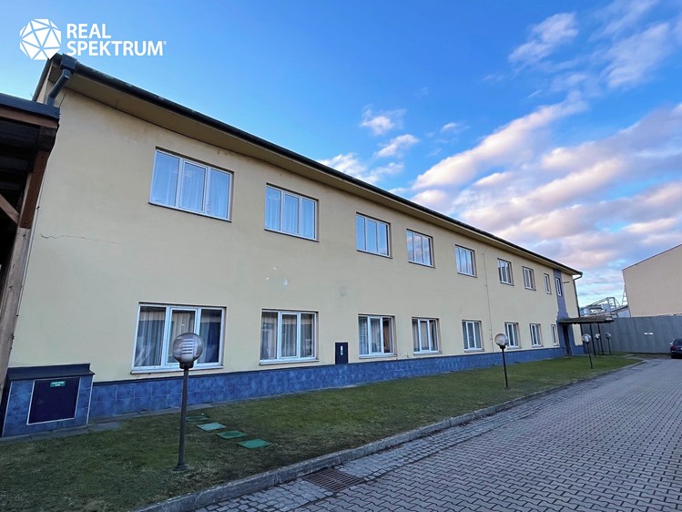 Pronájem kanceláře 17 m² - foto 5