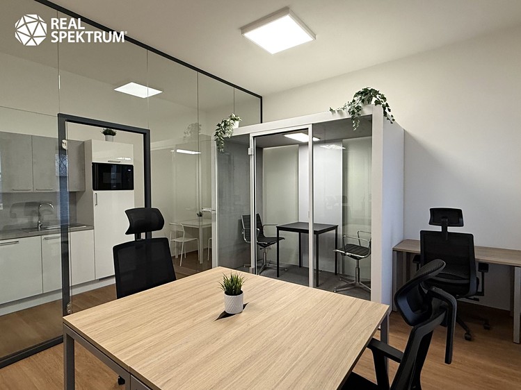 Pronájem kanceláře 42 m² - foto 1
