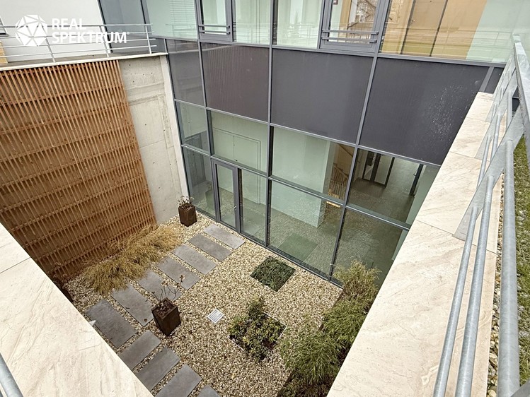 Pronájem kanceláře 42 m² - foto 7