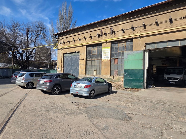 Pronájem skladového prostoru 300 m² - foto 2