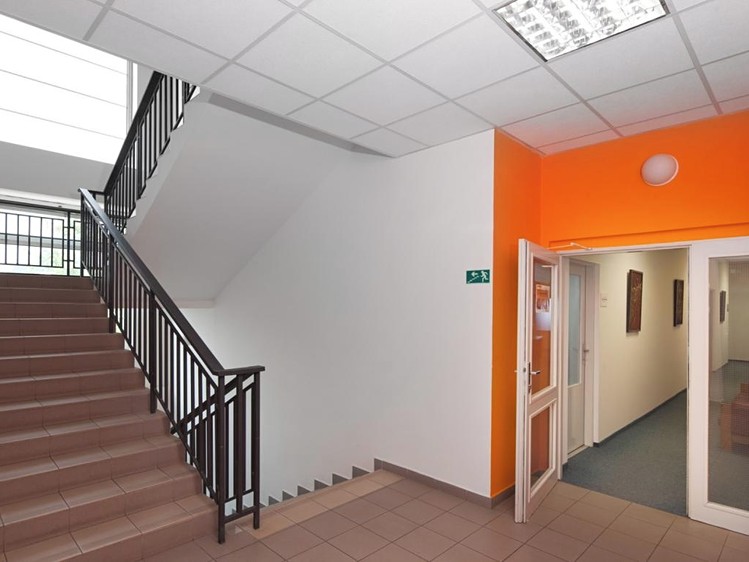 Pronájem kanceláře 22 m² - foto 3