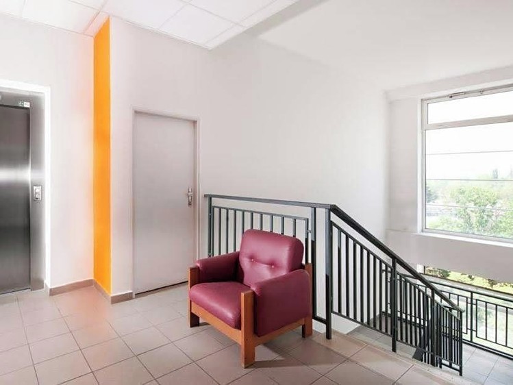 Pronájem kanceláře 22 m² - foto 6