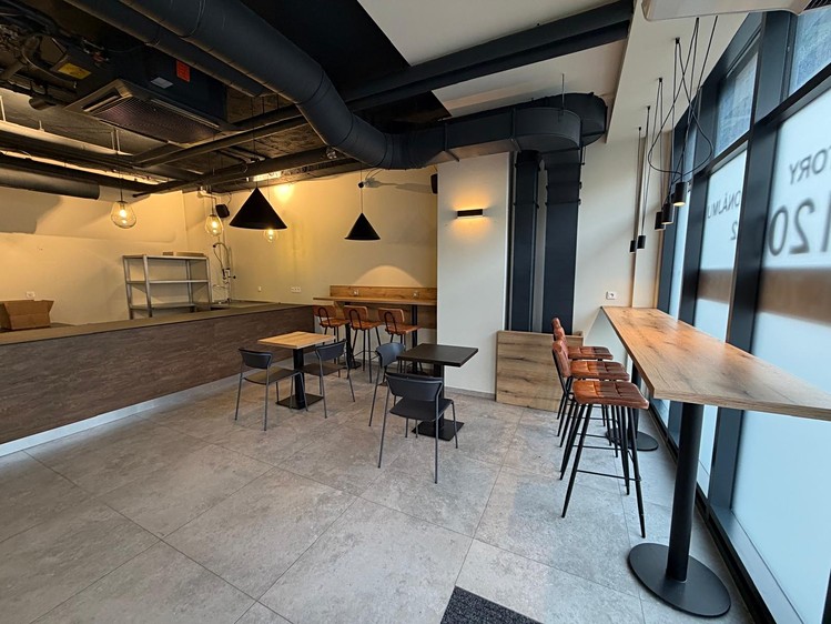 Pronájem obchodního prostoru 120 m² - foto 4