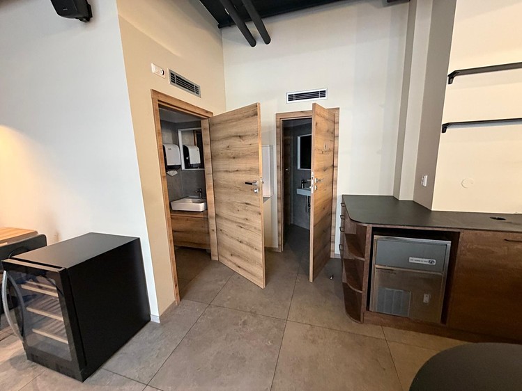Pronájem obchodního prostoru 120 m² - foto 8