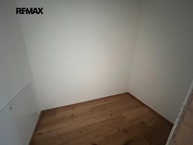 Prodej bytu 4+kk 91 m² - foto 6