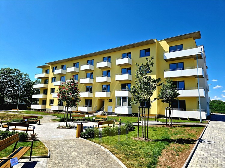 Prodej bytu 1+kk 34 m² - foto 1