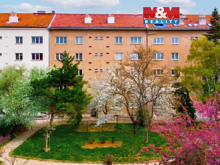 Prodej bytu 3+1 79 m² - foto 1