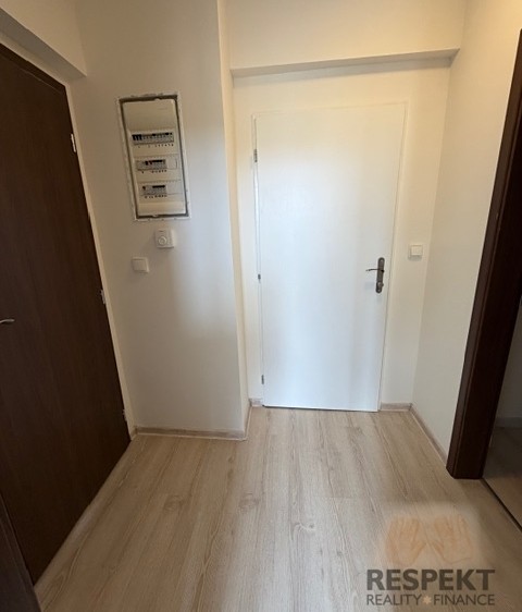 Prodej bytu 1+kk 32 m² - foto 7