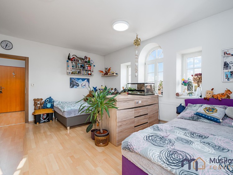 Prodej bytu 3+kk 81 m² (Podkrovní) - foto 7