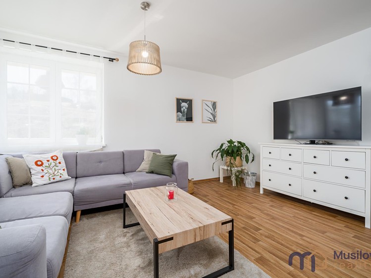 Prodej bytu 3+1 94 m² (Jednopodlažní) - foto 8