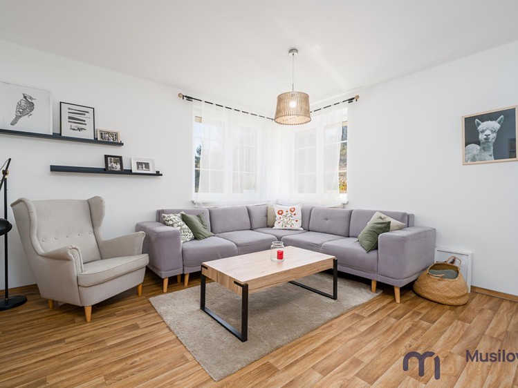 Prodej bytu 3+1 94 m² (Jednopodlažní) - foto 7