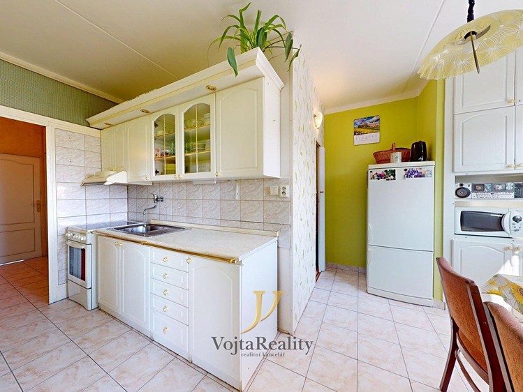 Prodej bytu 3+1 74 m² (Jednopodlažní) - foto 3