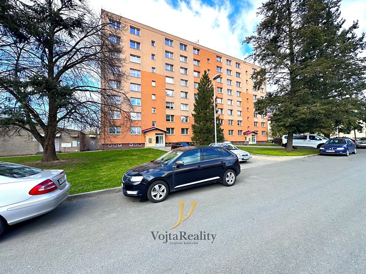 Prodej bytu 3+1 74 m² (Jednopodlažní) - foto 1