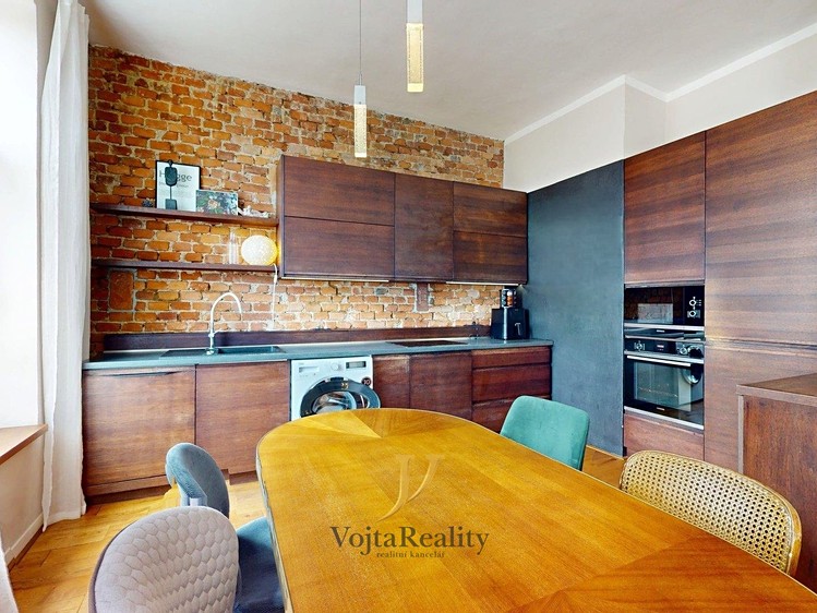 Prodej bytu 4+kk 127 m² (Jednopodlažní) - foto 2