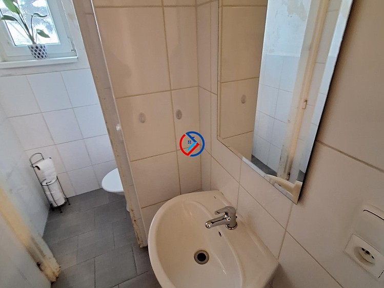 Prodej bytu 2+1 67 m² (Jednopodlažní) - foto 3