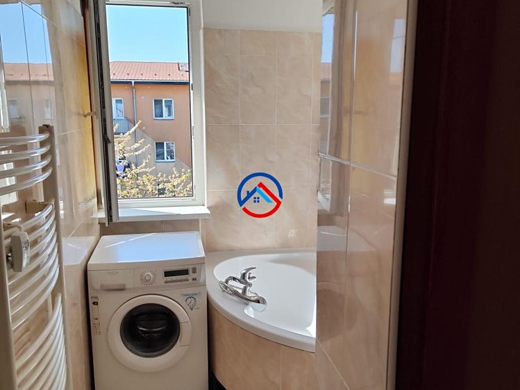 Prodej bytu 2+kk 52 m² (Jednopodlažní) - foto 8