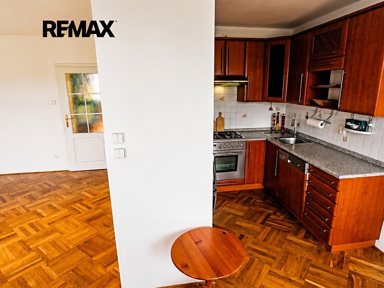 Prodej bytu 3+kk 73 m² (Jednopodlažní) - foto 6