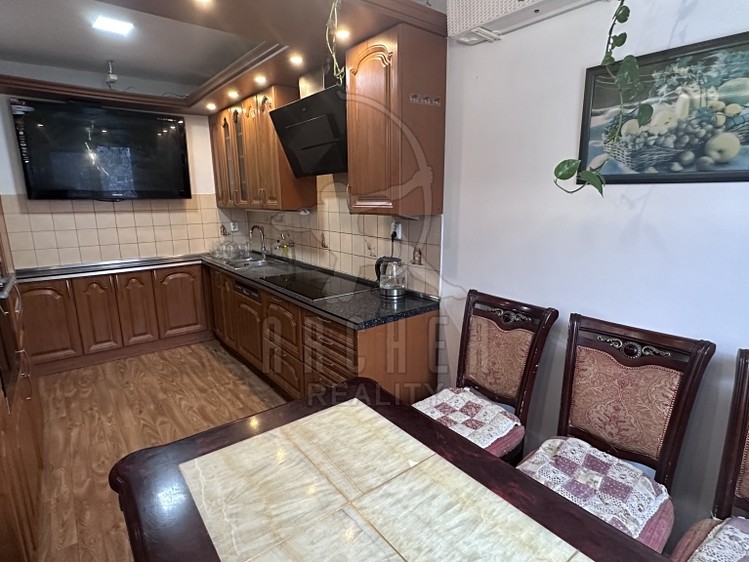 Prodej bytu 3+1 75 m² - foto 4